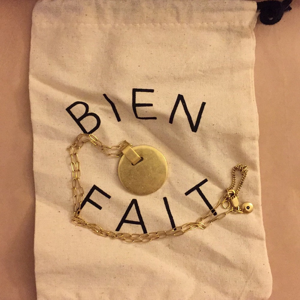 Brass circle pendant necklace